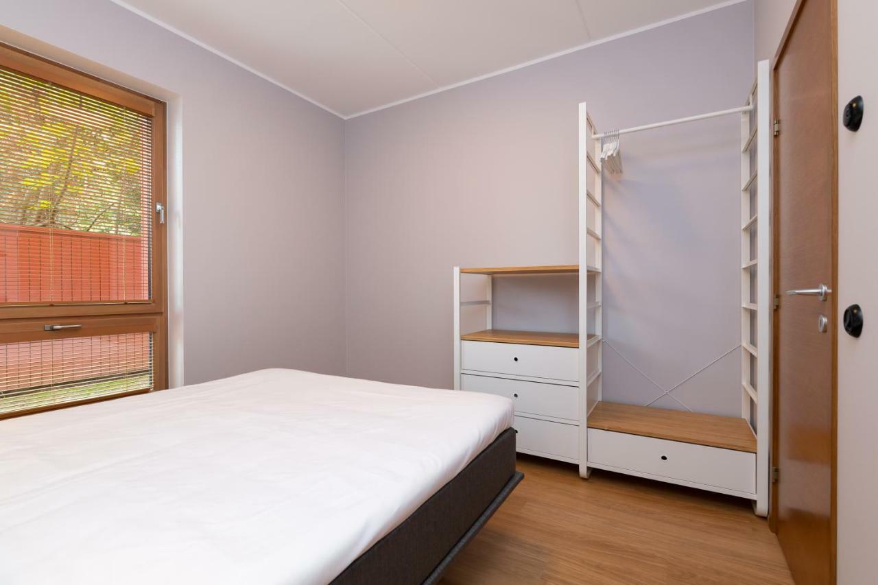 Self-Check-In 2 Bedroom Apartment With A Terrace And Free Parking Tallinn Exterior photo